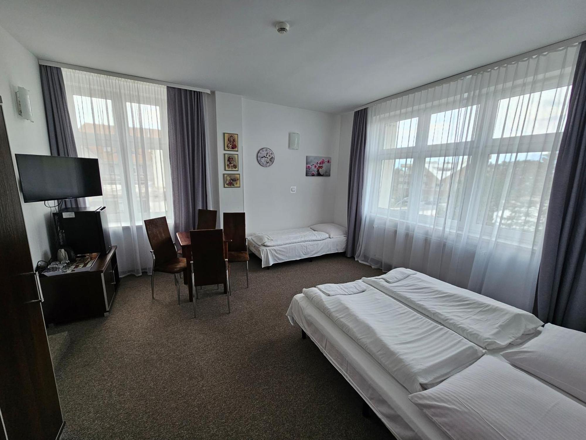 Bed and Breakfast Dom Wczasowy Zefir Svinoústí Exteriér fotografie